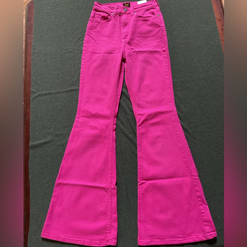 Lee Women's Flare Jeans in Pink